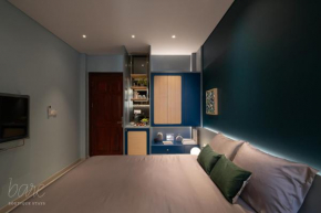 Bare Hyphen - Bare Boutique Stays